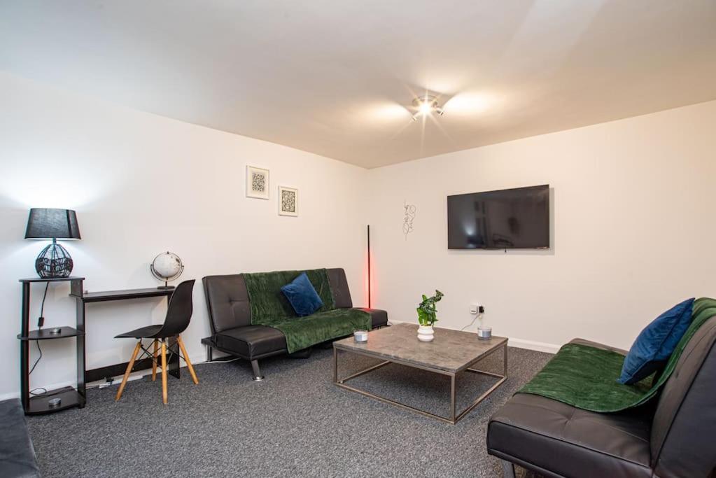Watford Central Serviced Apartments Bagian luar foto