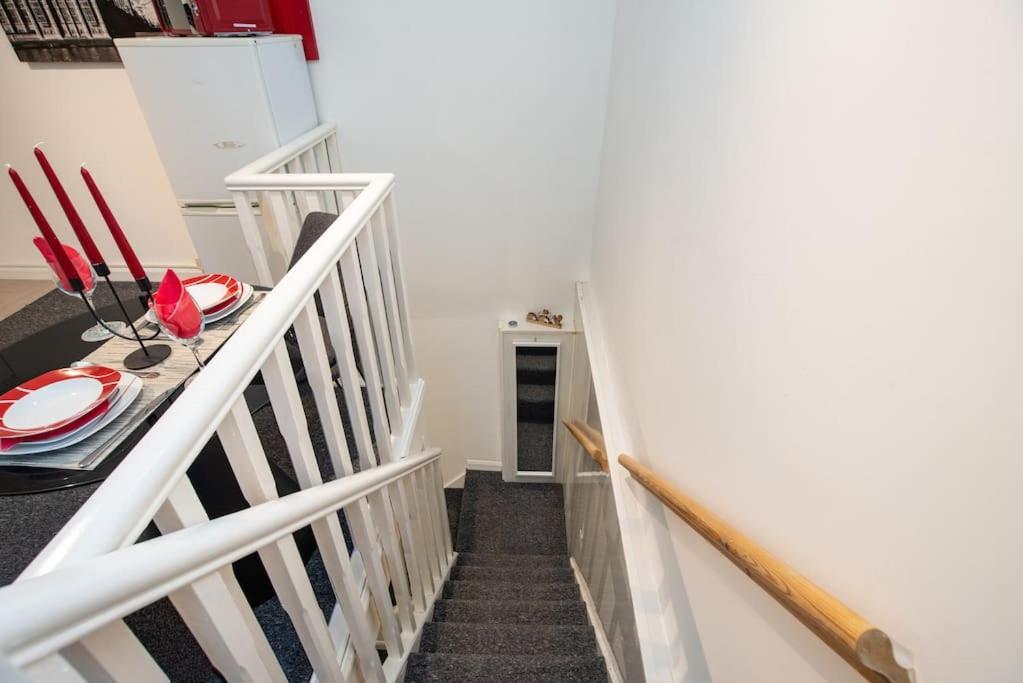 Watford Central Serviced Apartments Bagian luar foto